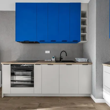 Wlochy - Balcony, Parking - By Rentujemy