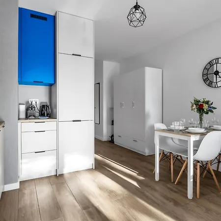 Wlochy - Balcony, Parking - By Rentujemy *