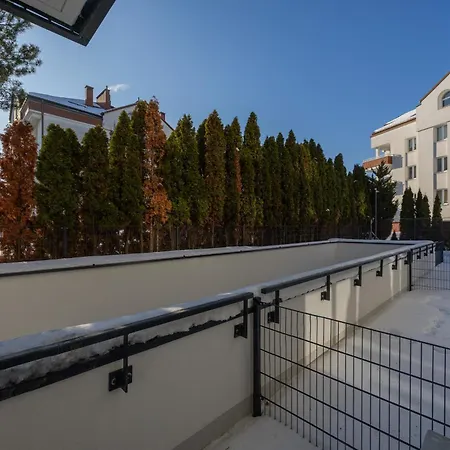 Wlochy - Balcony, Parking - By Rentujemy Lejlighed *