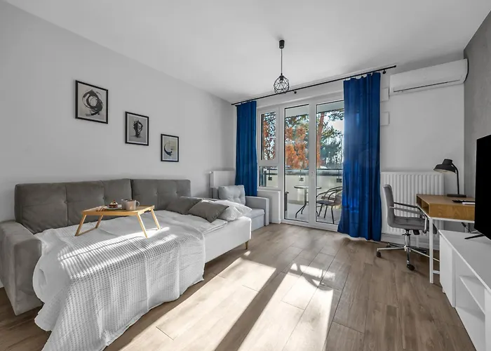 Wlochy - Balcony, Parking - By Rentujemy Daire