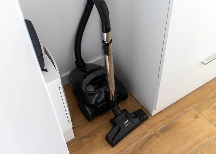 Wlochy - Balcony, Parking - By Rentujemy Daire *