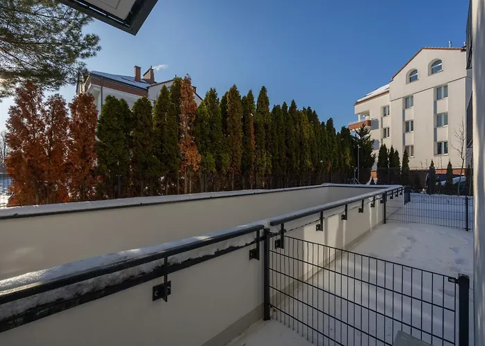 Wlochy - Balcony, Parking - By Rentujemy Daire *