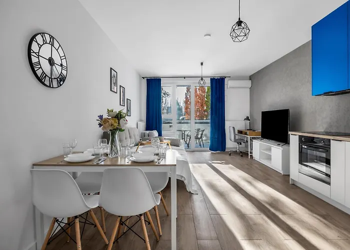 Διαμέρισμα Wlochy - Balcony, Parking - By Rentujemy