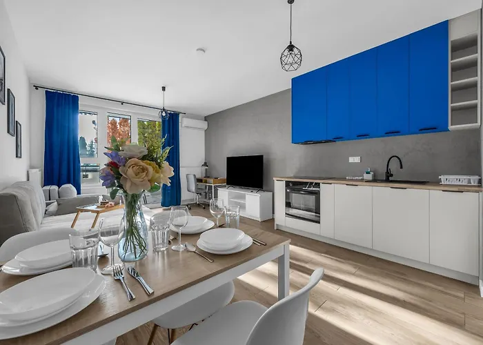 Wlochy - Balcony, Parking - By Rentujemy * Varsavia