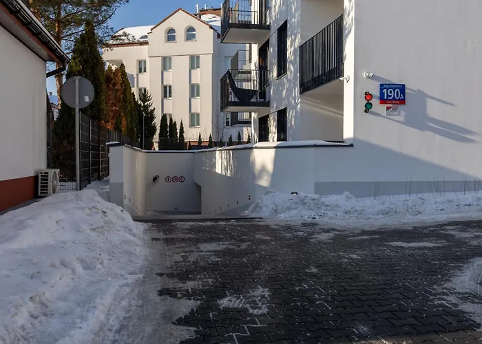 Wlochy - Balcony, Parking - By Rentujemy Daire Varşova